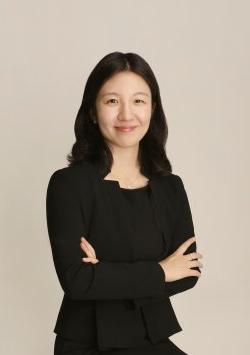 Eunice Park profile photo